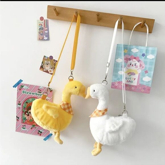 NEW GEESE GOOSE GOSLING GIRLS STUFFEDCANIMAL PURSE - Picture 4 of 12